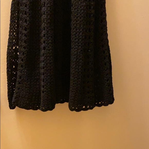 Sleeveless Crochet Black Dress - Picture 4 of 9